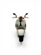 FASTER SCOOTER 1:8 with light and music